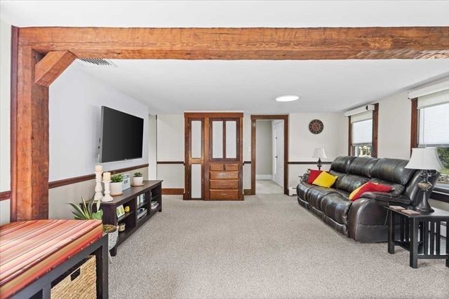 78 Highland St, Holden, MA 01520