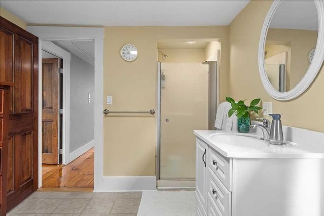 78 Highland St, Holden, MA 01520