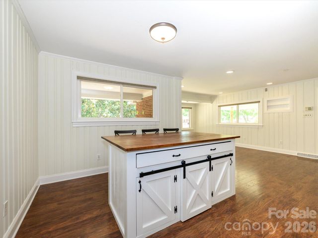 354 S Magnolia Street, Mooresville, NC 28115