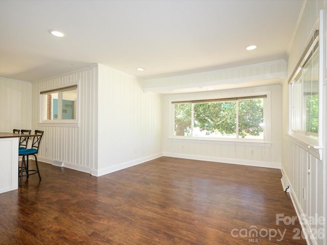 354 S Magnolia Street, Mooresville, NC 28115