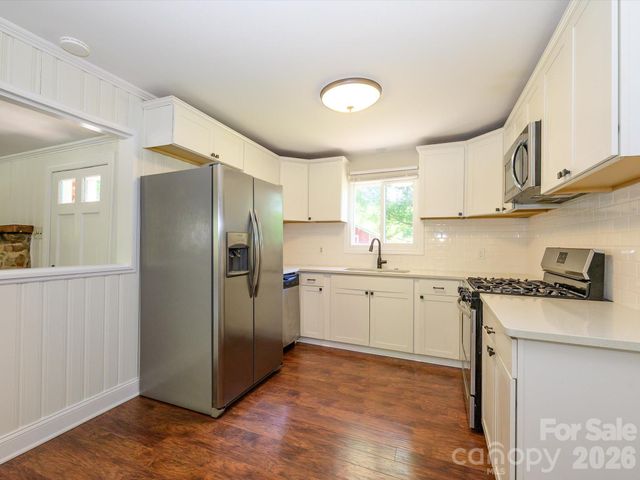 354 S Magnolia Street, Mooresville, NC 28115