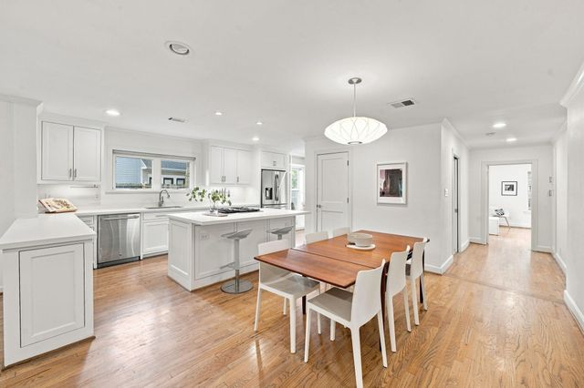 742 W 42nd Street, Houston, TX 77018