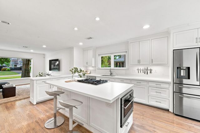 742 W 42nd Street, Houston, TX 77018