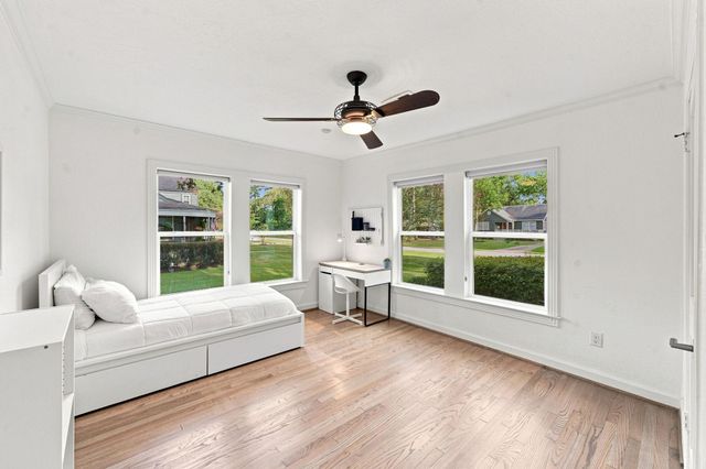 742 W 42nd Street, Houston, TX 77018