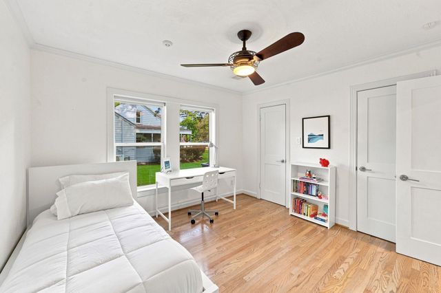 742 W 42nd Street, Houston, TX 77018