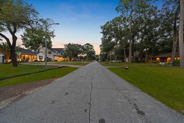 742 W 42nd Street, Houston, TX 77018