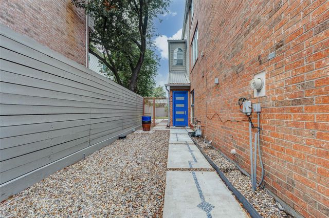 1222 Marconi Street, Houston, TX 77019