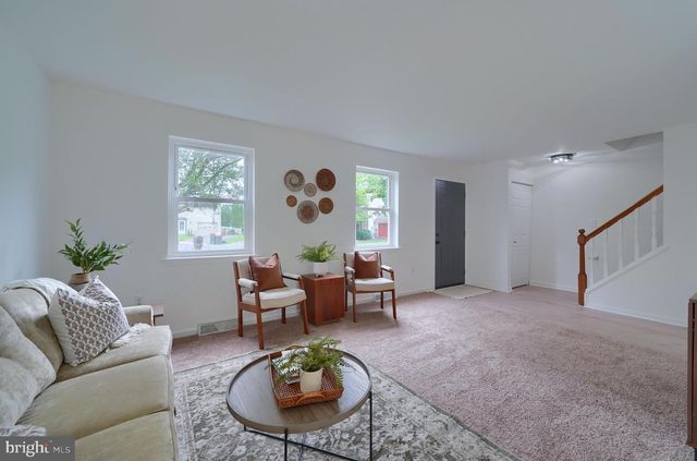 454 COREOPSIS DR, Lancaster, PA 17602
