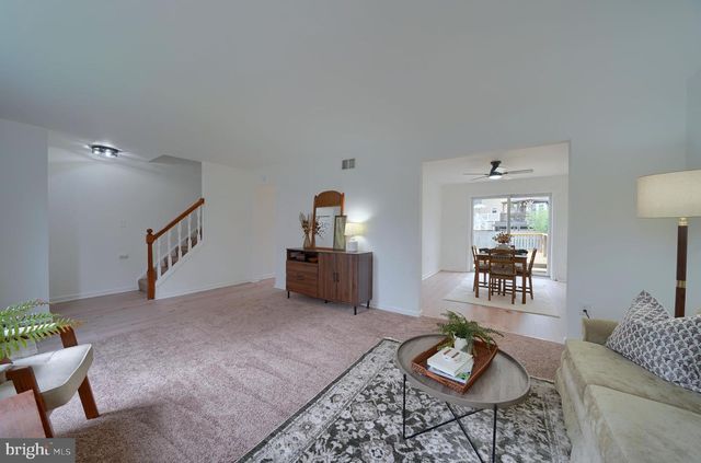 454 COREOPSIS DR, Lancaster, PA 17602