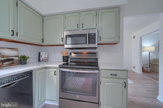 454 COREOPSIS DR, Lancaster, PA 17602