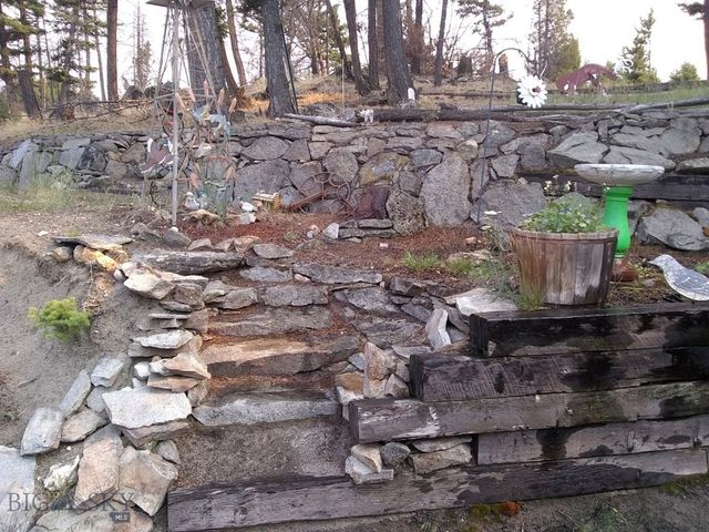 16 Friendspring, Whitehall, MT 59759