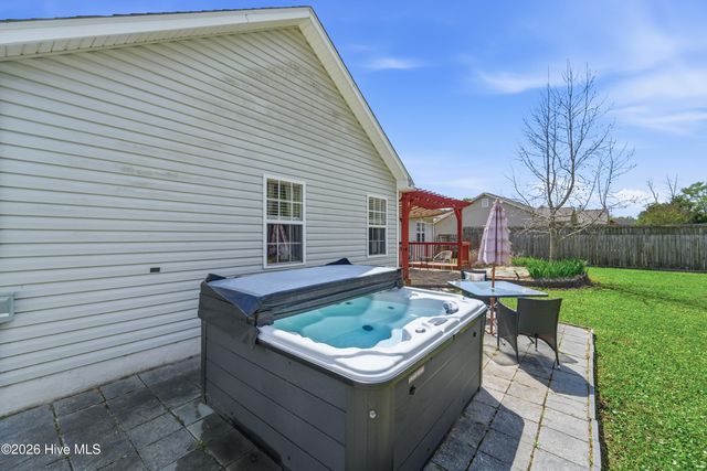 437 Spring Drive, Jacksonville, NC 28540