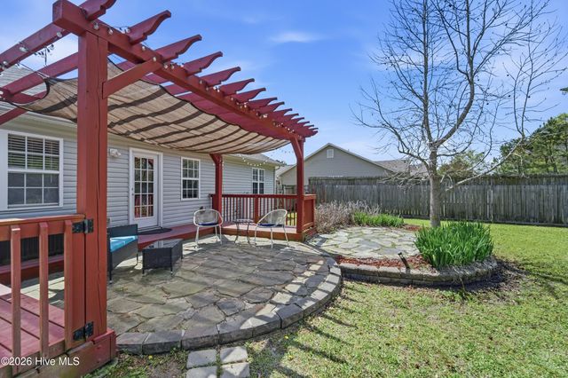 437 Spring Drive, Jacksonville, NC 28540