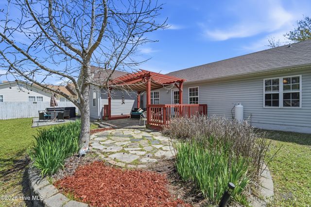 437 Spring Drive, Jacksonville, NC 28540