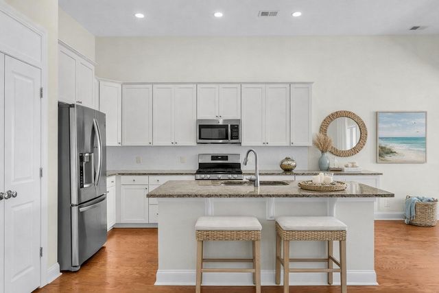 5025 Song Sparrow Way, Summerville, SC 29483