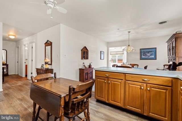 122 SOUTHERN OAK DR, Hagerstown, MD 21740