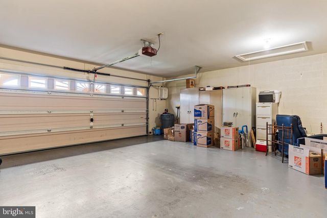 122 SOUTHERN OAK DR, Hagerstown, MD 21740