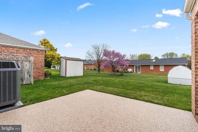 122 SOUTHERN OAK DR, Hagerstown, MD 21740
