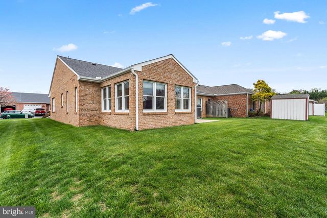 122 SOUTHERN OAK DR, Hagerstown, MD 21740