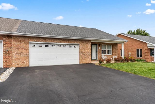 122 SOUTHERN OAK DR, Hagerstown, MD 21740