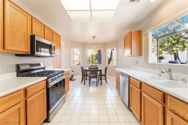 8841 Faircrest Drive, Las Vegas, NV 89134