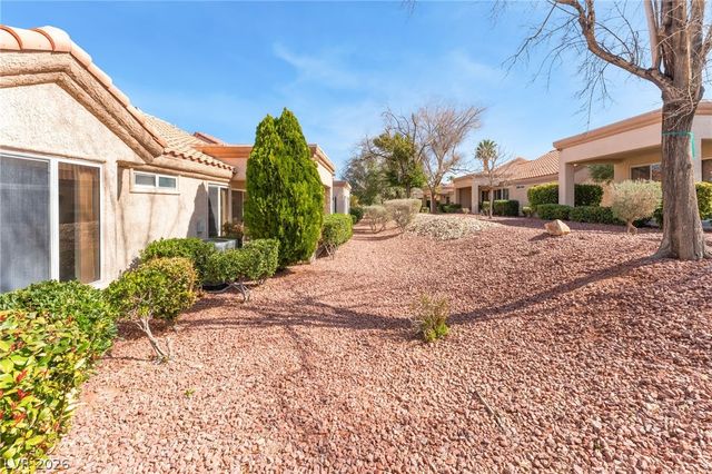 8841 Faircrest Drive, Las Vegas, NV 89134