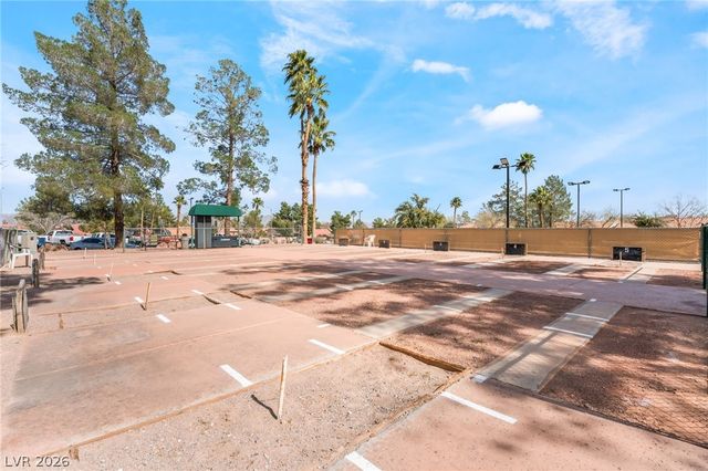 8841 Faircrest Drive, Las Vegas, NV 89134