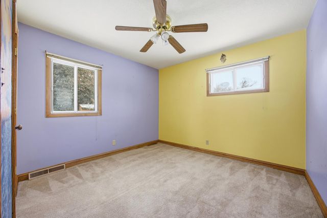 1707 5th Street S, Fargo, ND 58103