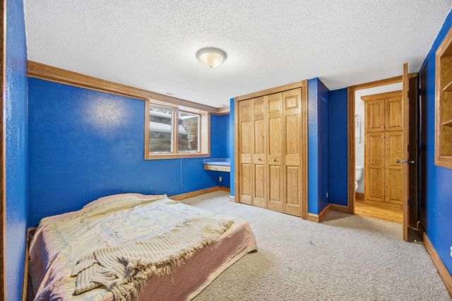 1707 5th Street S, Fargo, ND 58103