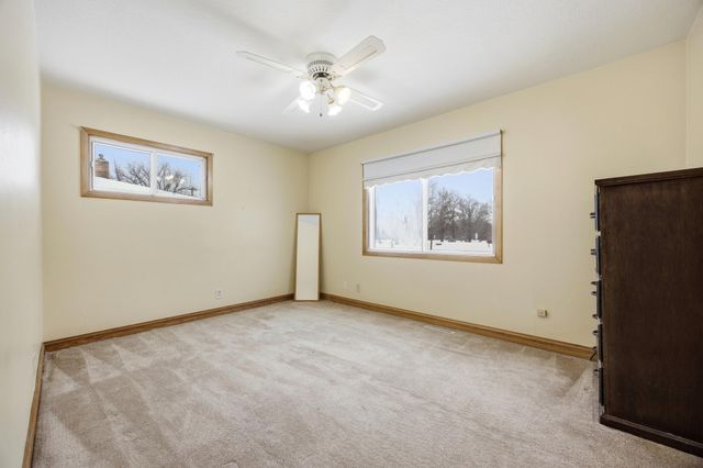 1707 5th Street S, Fargo, ND 58103