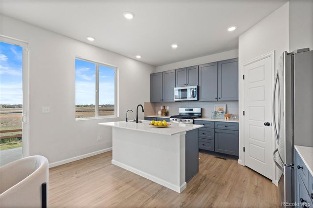 12407 E 102nd Avenue, Commerce City, CO 80022