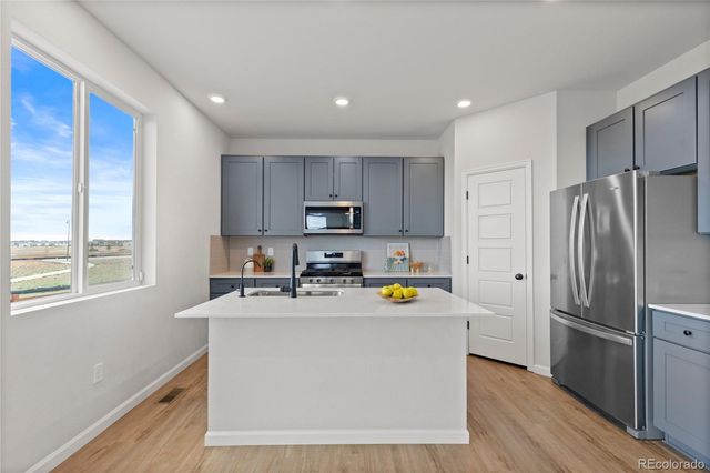 12407 E 102nd Avenue, Commerce City, CO 80022