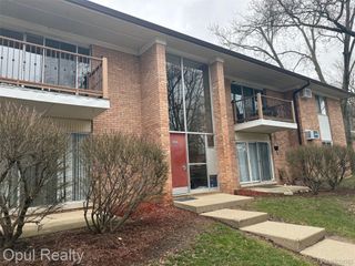 1237 Island Drive 203, Ann Arbor, MI 48105