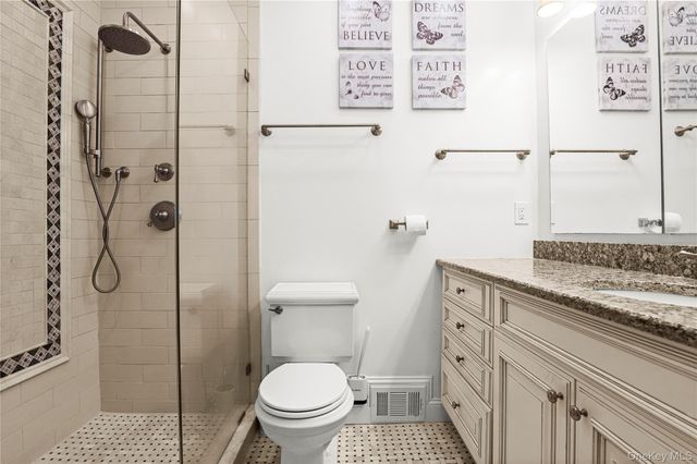 103 Twin Brook Court, Carmel, NY 10512