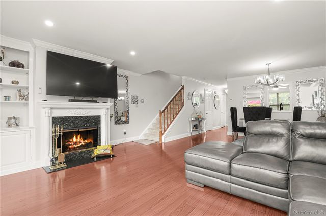 103 Twin Brook Court, Carmel, NY 10512