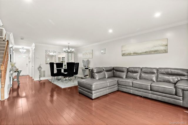 103 Twin Brook Court, Carmel, NY 10512