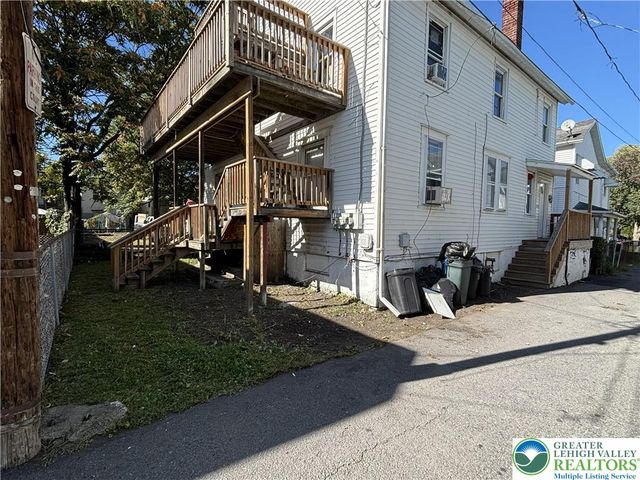 853 Lords Court, Scranton City, PA 18509