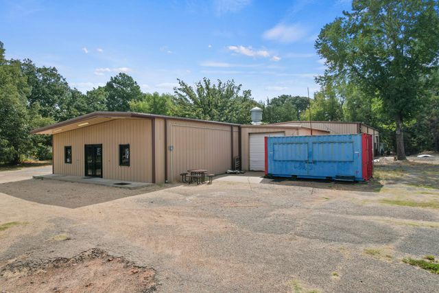 321 W 67 Highway W, Naples, TX 75568