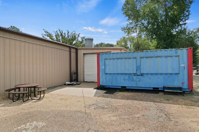 321 W 67 Highway W, Naples, TX 75568