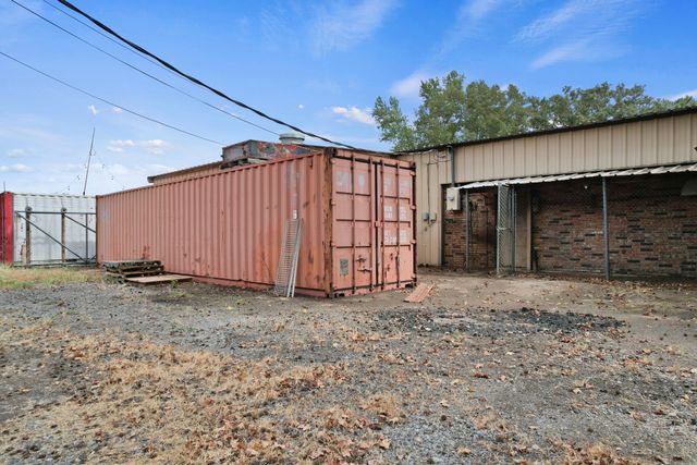 321 W 67 Highway W, Naples, TX 75568