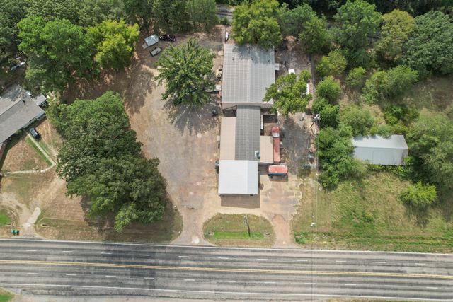 321 W 67 Highway W, Naples, TX 75568