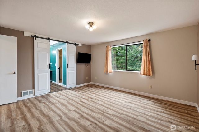 8906 10th Drive SE, Everett, WA 98208