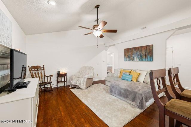 4986 CANARY Court, Fleming Island, FL 32003