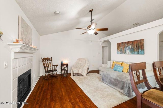 4986 CANARY Court, Fleming Island, FL 32003