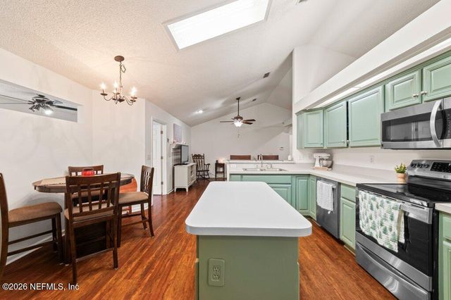 4986 CANARY Court, Fleming Island, FL 32003