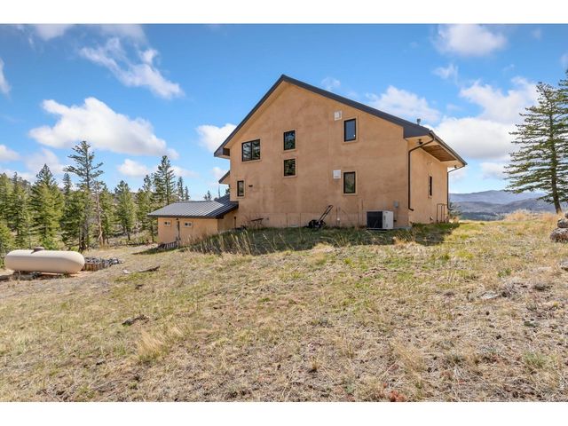 520 Isaac Ln, Bellvue, CO 80512