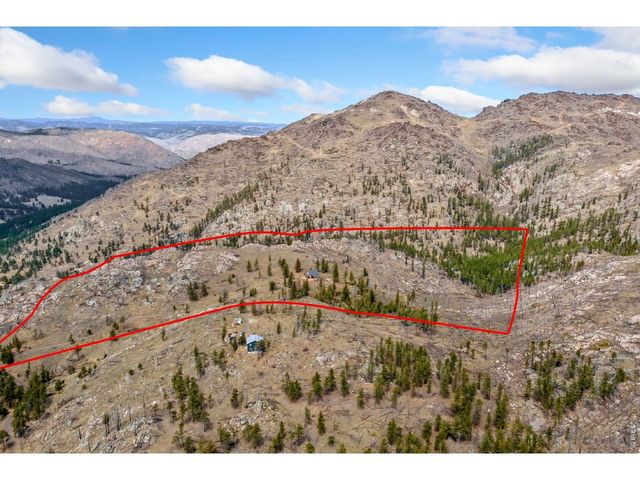 520 Isaac Ln, Bellvue, CO 80512