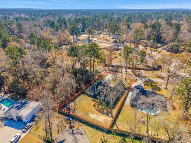 2711 Constantine Street, New Caney, TX 77357