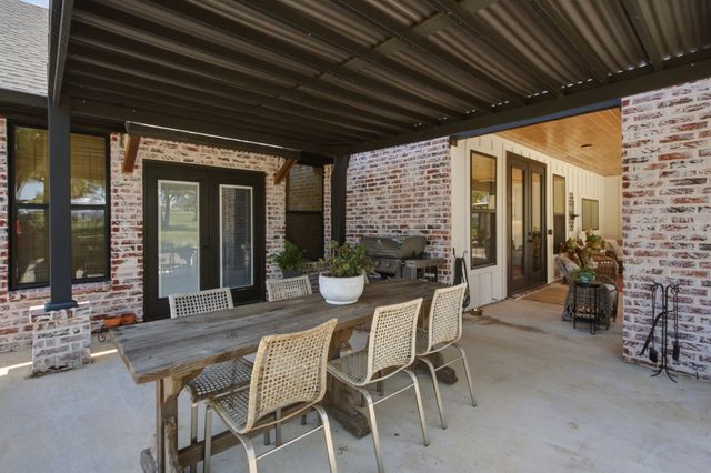 200 Greene Road, Weatherford, TX 76087