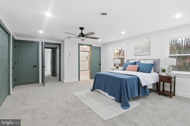 420 OAKLAND DR, Downingtown, PA 19335